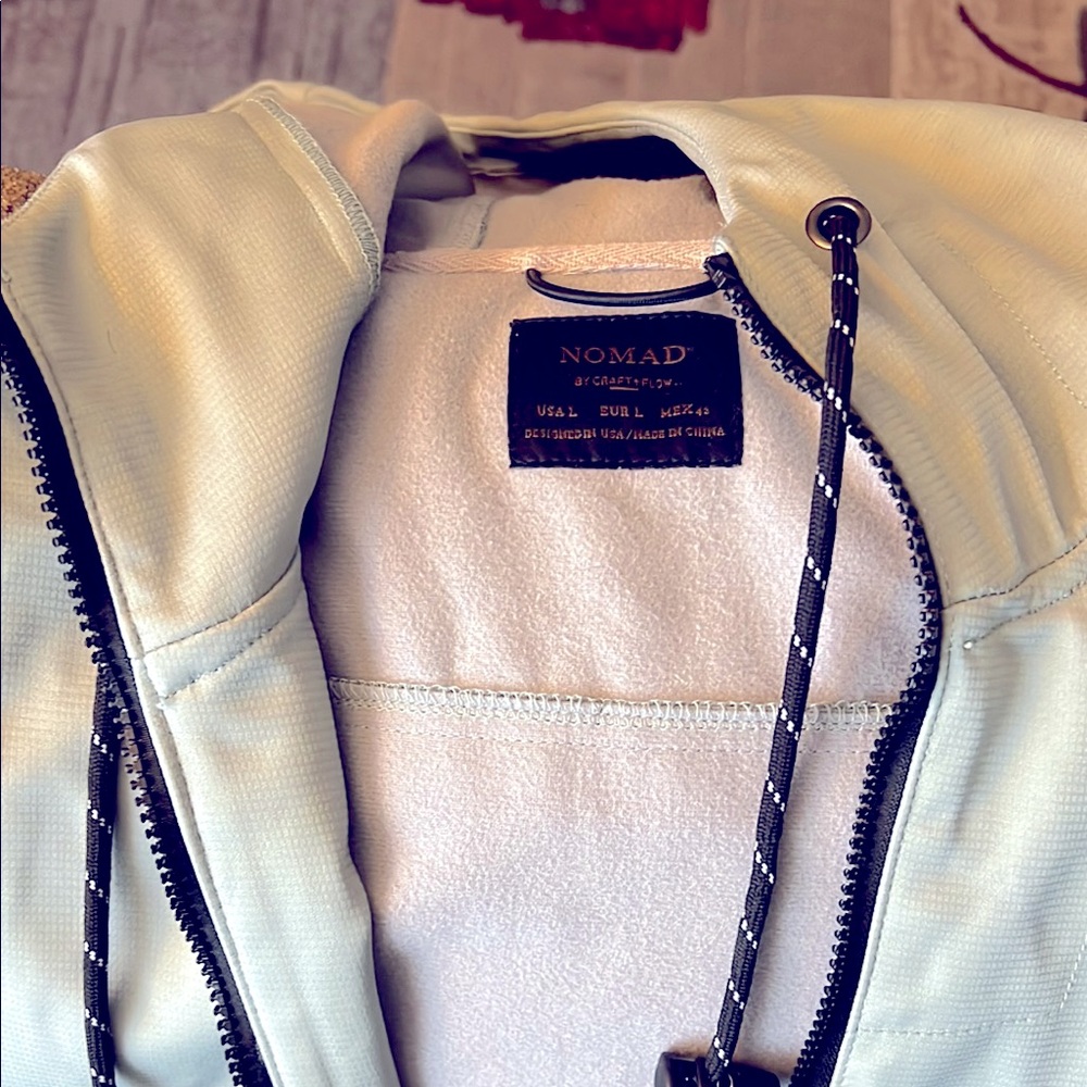 Nomad light green Zip-Up Hoodie with Black Drawstrings size L